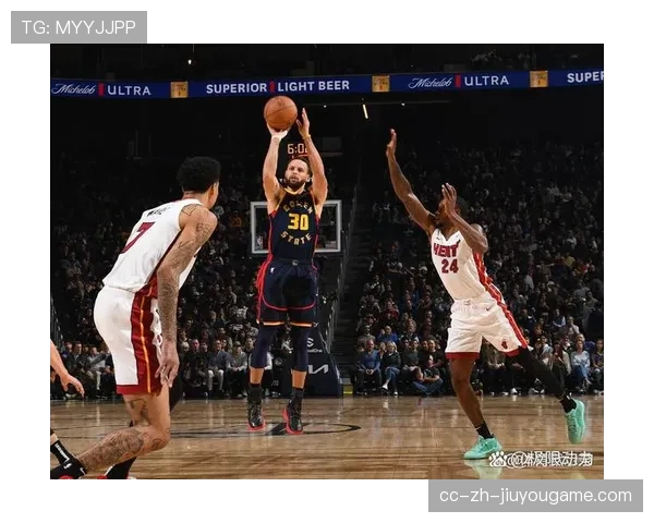 勇士队全力拼搏,追逐历史三连冠,勇士4年夺三冠对手